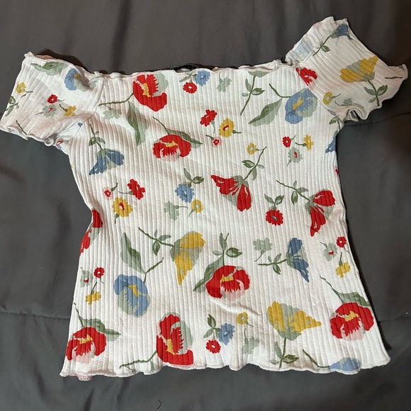 ZARA floral off shoulder shirt - Picture 4 of 4